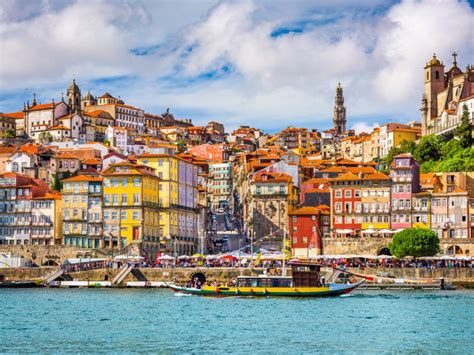 Typisch portugiesische granit haus nähe oliveira do. Immobilien in Portugal kaufen oder mieten - immowelt.de