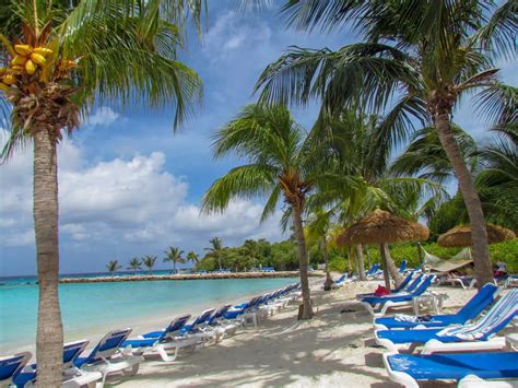 Hotel Review Renaissance Marina Aruba Resort