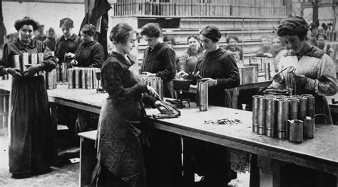 Las Mujeres Argentinas En El Primer Día Internacional De Los