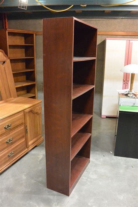 SIX FOOT BOOKSHELF