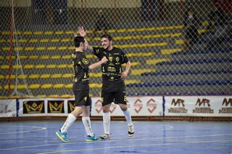 Lages Futsal e Fraiburgo decidem final da Série Prata EsporteSC