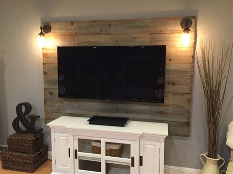 20 Reclaimed Wood Tv Wall