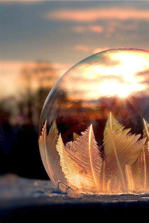 This Freezing Bubble Will Mesmerize You With Its Beauty Bubbles