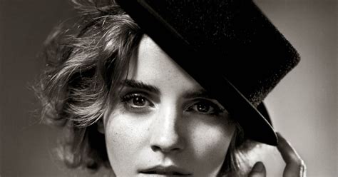 Emma Watson Gq Uk Magazine October 2013 Fashion Magazine