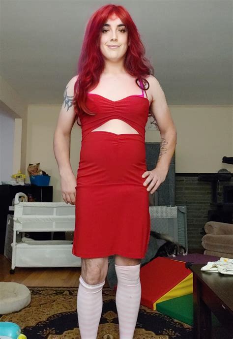 Do You Like The Red Dress Scrolller