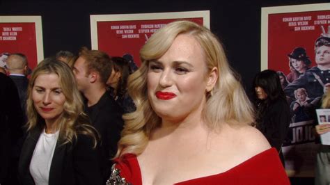 Jojo Rabbit Premiere Rebel Wilson Video Dailymotion