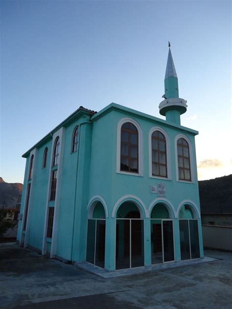 Zeinab Farah Adlı Kullanıcının Mosque Architecture And Interior