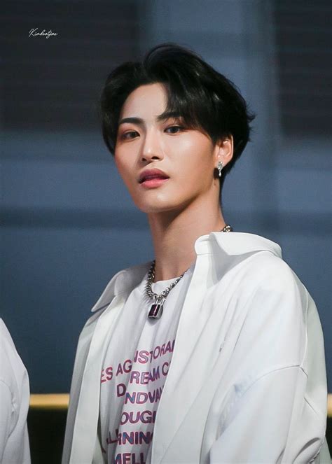 Helen 떵와이프 on Twitter Todays daily Seonghwa appreciation is some of his best hair