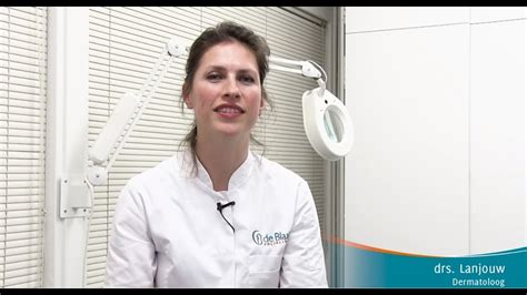 Verdachte Moedervlekken Dermatoloog Lanjouw Legt Uit Youtube