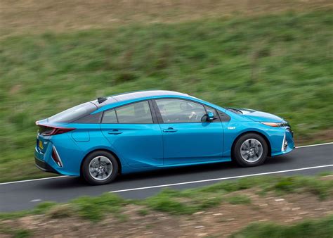 Toyota Prius Hybrid Plug In Phev Road Test Wheels Alive