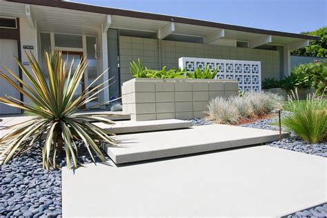 Grounded Modern Landscape Architecture Modern Landscaping Modern