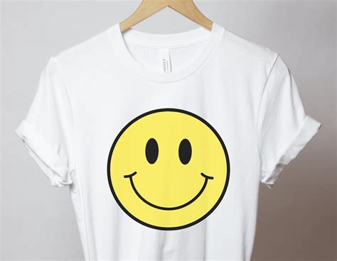 Smiley Face T Shirt Smile Shirt Vintage Smiley Face Tshirt Etsy