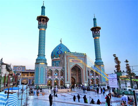 The 7 Most Beautiful Religious Sites In Tehran