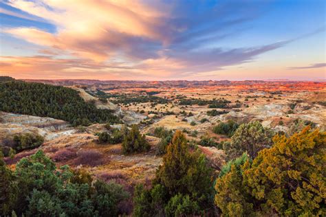 Top 10 Landmarks In North Dakota