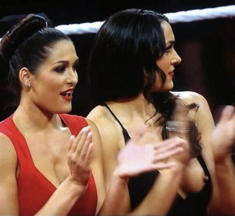 Porno De Brie Bella Brie Bella