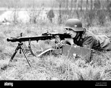German Soldier With Mg 42 1942 Stock Photo Alamy