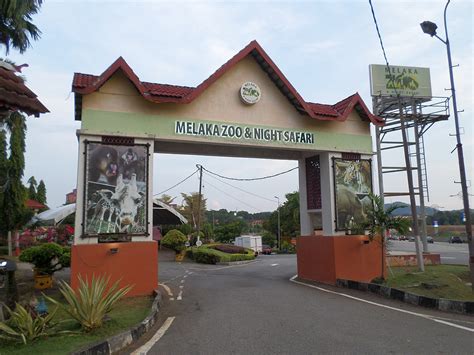 All the places of interest in ayer keroh are modern, and most of them are just for fun. Malacca Zoo - Wikipedia
