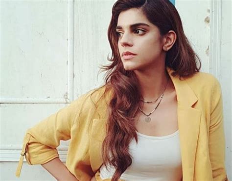 8 Things You Didnt Know About Sanam Saeed Super Stars Bio