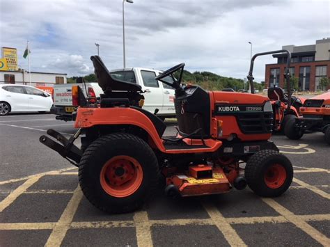 Used Second Hand Kubota Bx2200 Diesel Sub Compact Tractor