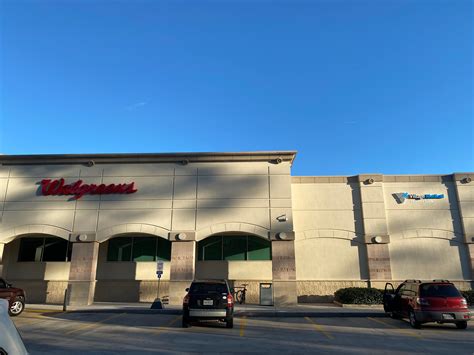 Sachin Senan, MD | Village Medical at Walgreens