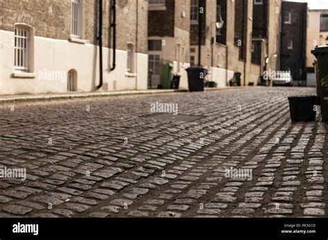 London Victorian Alley Hi Res Stock Photography And Images Alamy