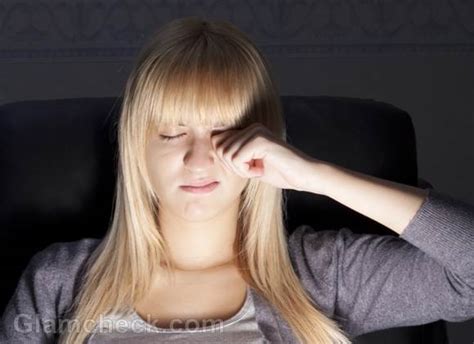 Frequent Blinking What Causes Excessive Blinking Of Eyes And Treatment