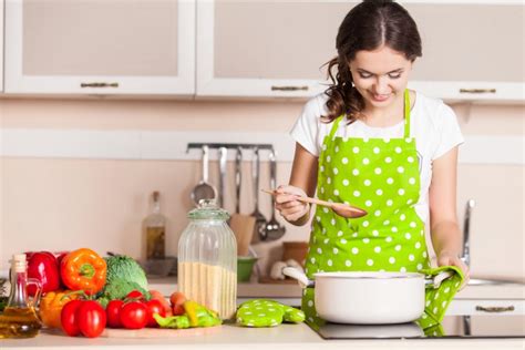 So if you know how to cook, you definitely become more popular or attractive because people can already imagine the good food you can cook for them haha. Save That Cash and Get Healthy: Cooking at Home