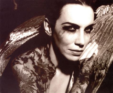 Annie Lennox Young Annie Lennox Discography Lossless320