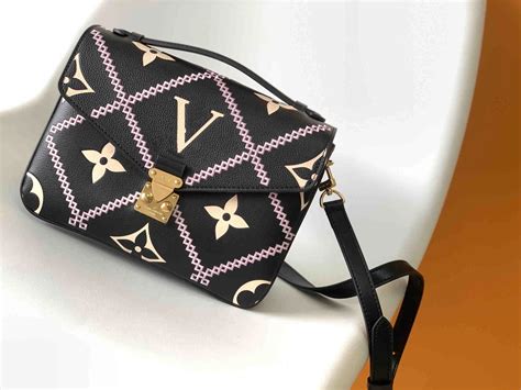 Top more than 159 top designer bag brands latest - 3tdesign.edu.vn