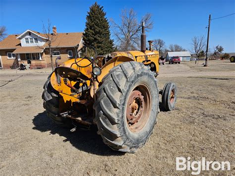 Minneapolis-Moline U 2WD Tractor BigIron Auctions