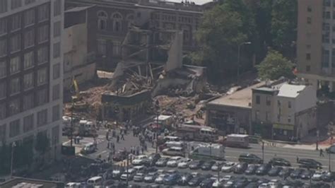 Building Collapses In Philadelphia Trapping 12 People Youtube