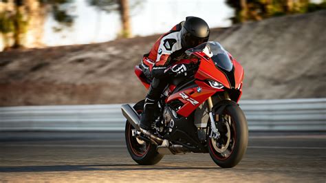 See such popular models like and more. 2020 BMW S1000rr M Price -New Images,Mileage,Colours ...