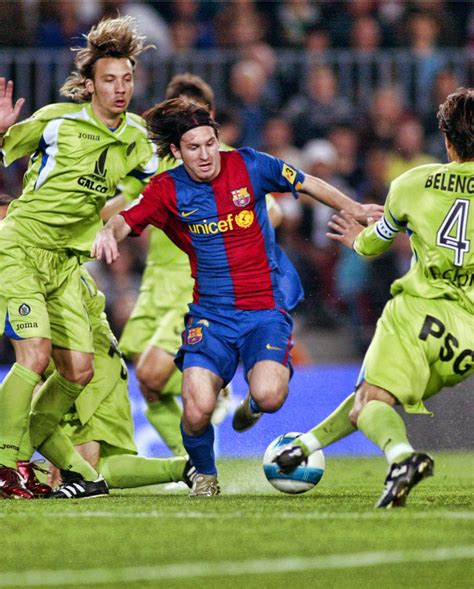 On this day in 2007 Messi scored arguably the best solo goal ever : Barca