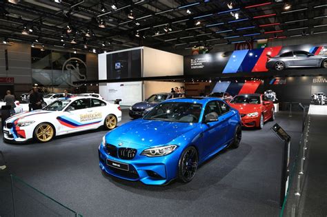 No bmw car or suv would be complete without its iconic blue and white badging, but what does the bmw logo stand for? Stand BMW M au Mondial de l'auto 2016 : sportivité assumée ! - L'argus