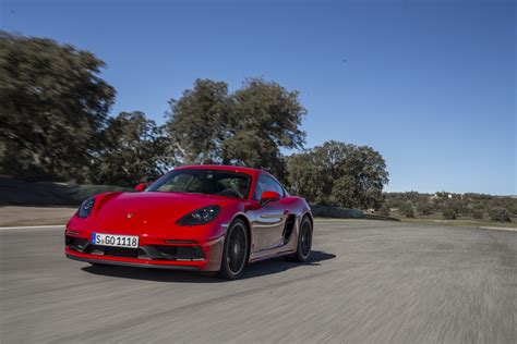 718 Cayman Gts Carmine Red The New 718 Boxster Gts And 718 Cayman Gts