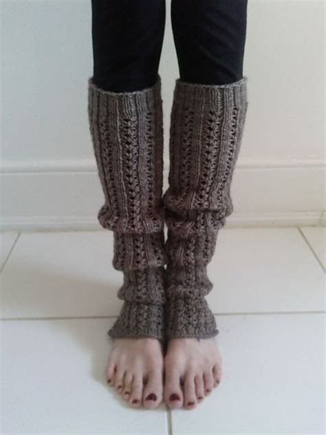 Simple yet attractive leg warmers are great beginner`s project. A warm feeling around the legs with knitted leg warmers ...