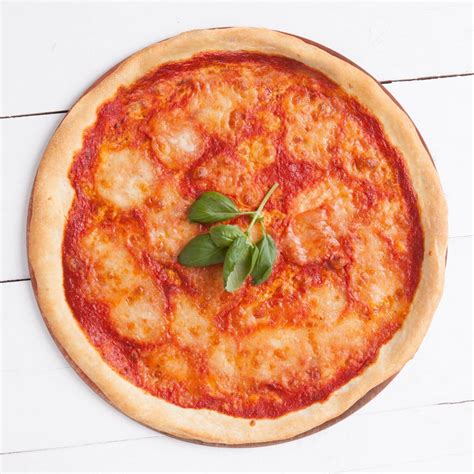 Pizza Margherita Foodwiki Lieferando