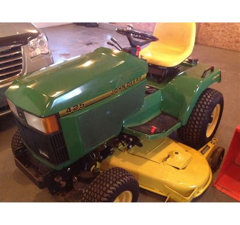 John Deere 425 Garden Tractorcw All Wheel Steer3ph20hp Gasliquid