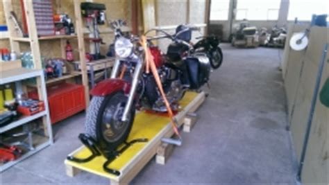So because i'm getting old and decrepit, it's become increasingly harder to be work sprawled out on my garage floor. Homemade Motorcycle Lift - HomemadeTools.net