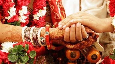 شادی کے کچھ ہی سال بعد طلاق کا اندھیرا‘ Bbc News اردو