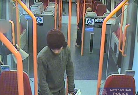 Le métro de londres, ou « the tube » comme l'appellent les londoniens, est généralement le moyen le plus rapide et le plus facile de se déplacer à londres. Attentat du métro de Londres : Ahmed Hassan, un migrant ...