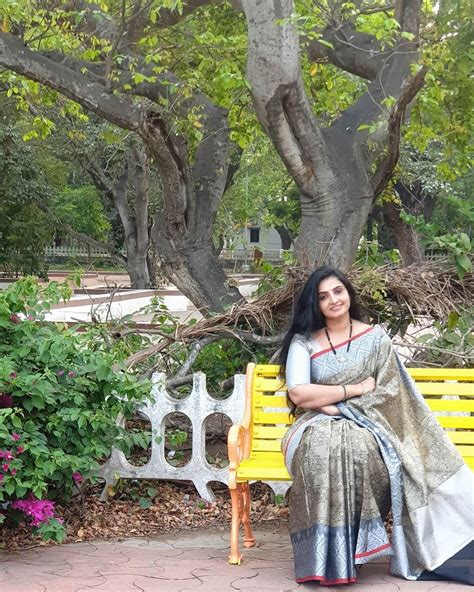 Serial Actress Sujitha Dhanush Glam Traditional Saree Pics