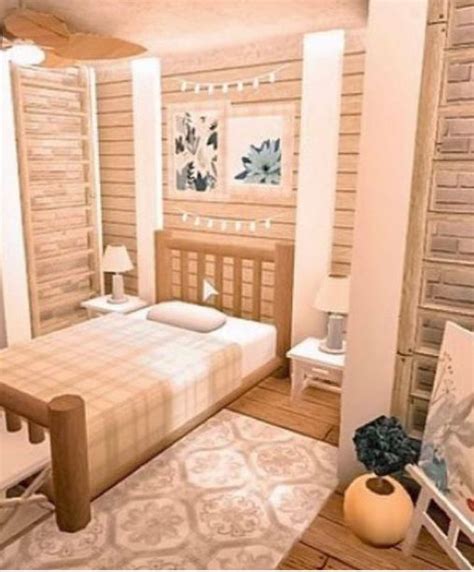 I love it so much. Aesthetic Bloxburg bedroom in 2020 | Tiny house bedroom ...