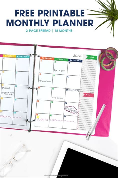 This free printable blog planner comes with pages for tracking your analytics, planning your weekly posts, brainstorming, tracking your finances and affiliate programs and more. Download Planner 2021