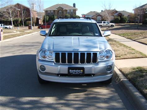 2006 Jeep Grand Cherokee Overland 57 Hemi 14 Mile Trap Speeds 0 60