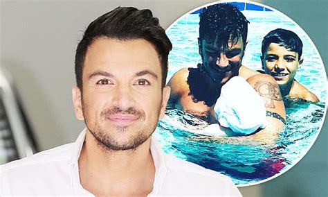 Peter Andre Shares Cute Instagram Snap Swimming With Sons Daily Mail