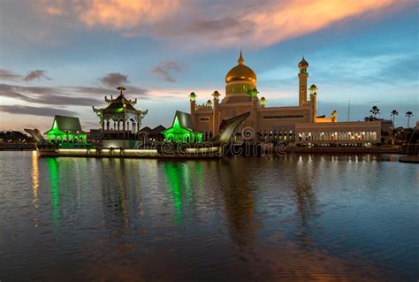Brunei Darussalam Bandar Seri Begawan Stock Photo Image Of Night