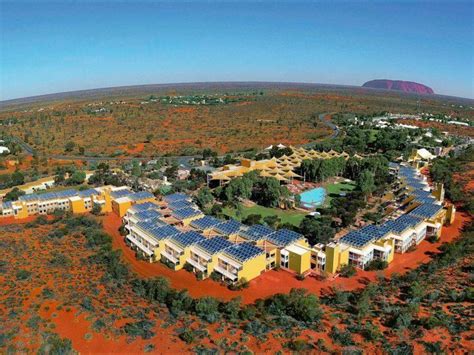 Sails In The Desert Ayers Rock Uluru Booking Deals Photos And Reviews