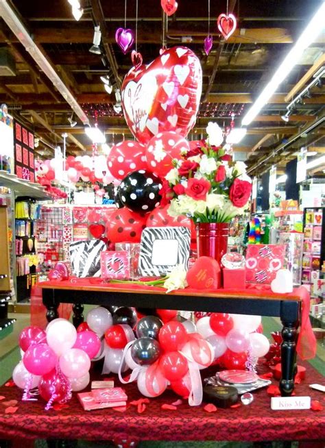Valentines Day Store Display 2013 T Shop Displays Store Window