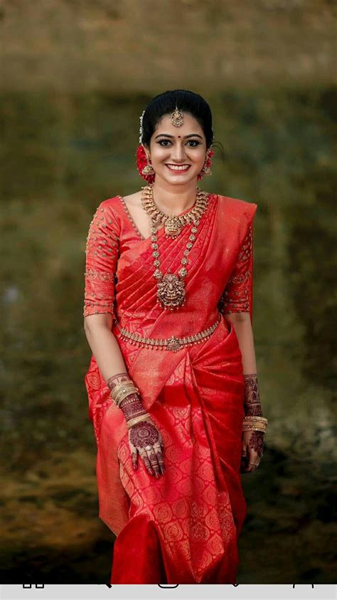 Pin By Ragu On Indian Bride Wedding Saree Blouse Designs Bridal